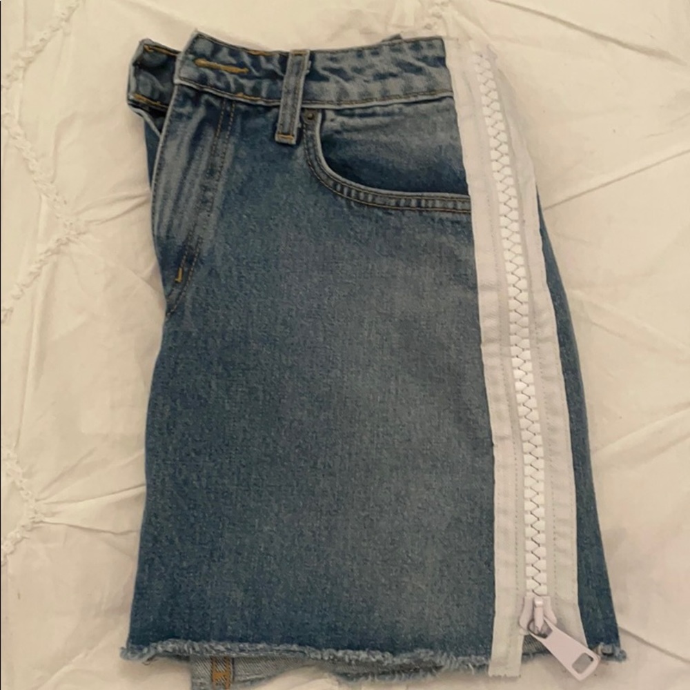 LF denim skirt
